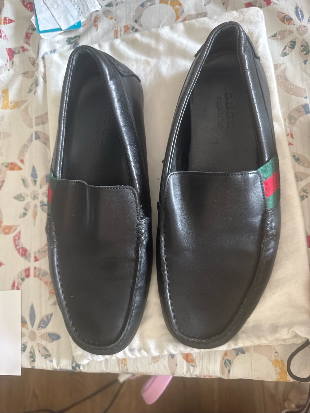 Gucci Black Leather Slip-On Loafers with Green and Red Web Detail